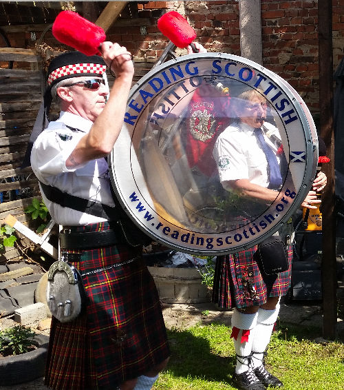 reading scottish pipe band